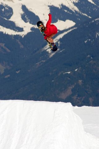 SnowboardingPro-hiver-01.jpg
